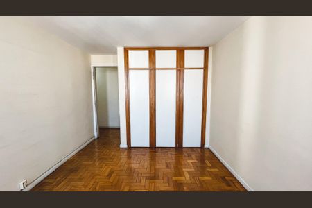 Apartamento à venda com 232m², 4 quartos e 2 vagasQuarto 1