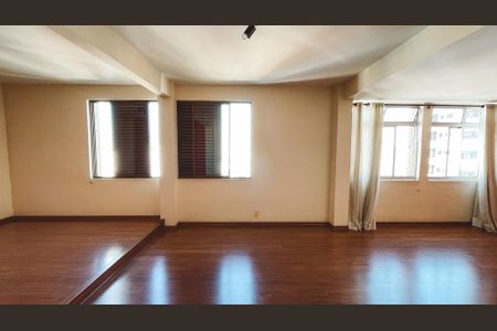 Sala de apartamento para alugar com 4 quartos, 232m² em Água Fria, São Paulo