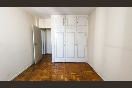 Apartamento à venda com 232m², 4 quartos e 2 vagasQuarto 2