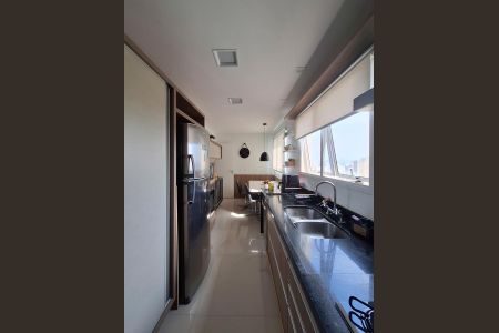 Apartamento à venda com 170m², 3 quartos e 4 vagasCozinha