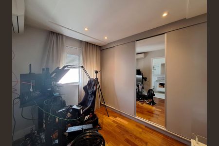 Apartamento à venda com 170m², 3 quartos e 4 vagasSuíte 2