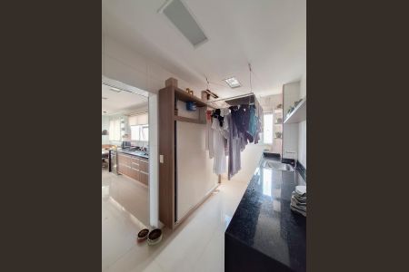 Apartamento à venda com 170m², 3 quartos e 4 vagasÁrea de Serviço