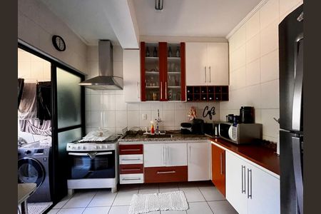 Apartamento à venda com 60m², 2 quartos e 1 vagaCozinha
