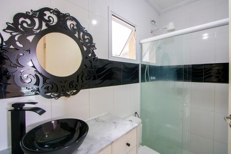 Apartamento para alugar com 46m², 2 quartos e 1 vaga Apartamento para alugar com 46m², 2 quartos e 1 vagaBanheiro