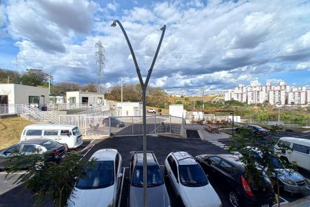 Apartamento à venda com 48m², 2 quartos e 1 vagaVista da Área de Serviço