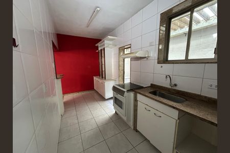 Casa à venda com 200m², 3 quartos e 1 vagaCozinha