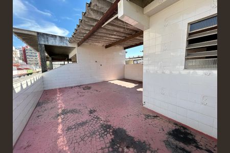 Casa à venda com 200m², 3 quartos e 1 vagaTerraço