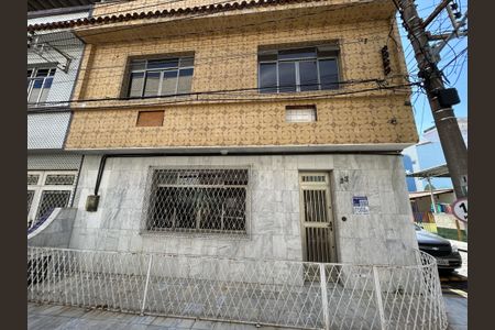 Casa à venda com 200m², 3 quartos e 1 vagaFachada
