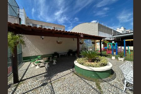 Casa à venda com 200m², 3 quartos e 1 vagaÁrea comum