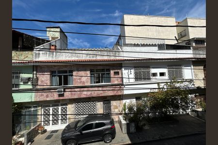Vista do Quarto 1 de casa à venda com 3 quartos, 200m² em Cachambi, Rio de Janeiro