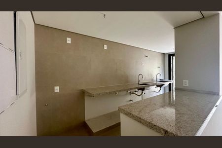 Apartamento à venda com 139m², 4 quartos e 3 vagasCozinha