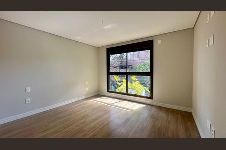 Quarto de apartamento à venda com 4 quartos, 139m² em Santa Efigênia, Belo Horizonte