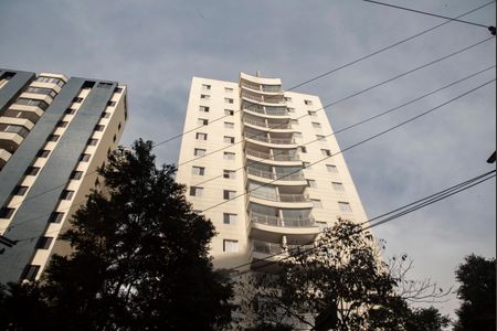 Apartamento à venda com 84m², 3 quartos e 2 vagasFachada