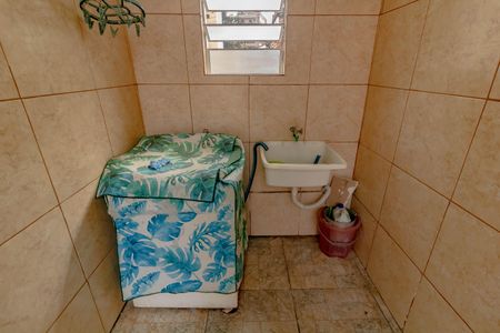 Casa para alugar com 60m², 1 quarto e sem vagaÁrea de Serviço