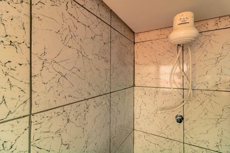 Banheiro da Suíte de casa para alugar com 1 quarto, 60m² em Vila Monte Alegre, São Paulo