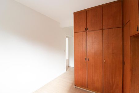 Apartamento à venda com 87m², 3 quartos e 1 vaga Apartamento à venda com 87m², 3 quartos e 1 vagaSuíte