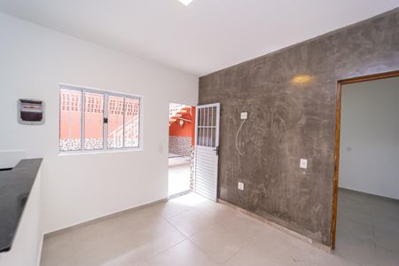 Sala de casa para alugar com 1 quarto, 30m² em Jardim Eliane, São Paulo