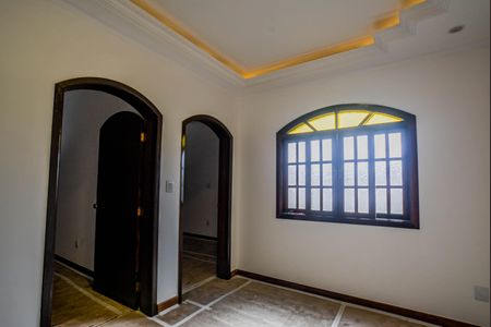 Casa à venda com 270m², 3 quartos e 4 vagasSala de TV