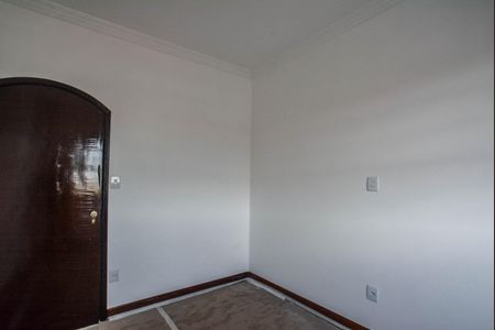 Casa à venda com 270m², 3 quartos e 4 vagasQuarto 2