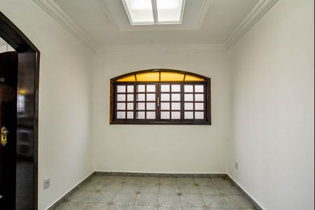 Casa à venda com 270m², 3 quartos e 4 vagasCopa