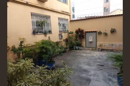 Apartamento à venda com 68m², 2 quartos e sem vagaEntrada