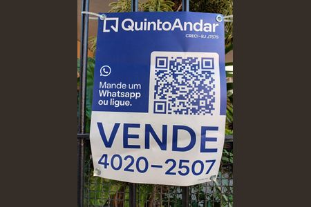 Apartamento à venda com 68m², 2 quartos e sem vagaPlaca