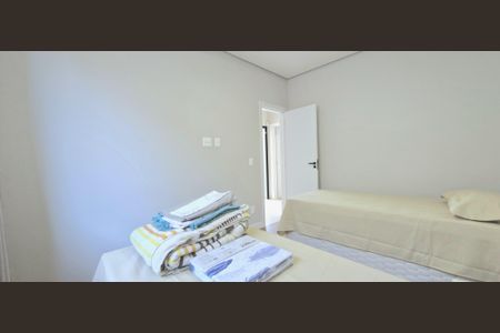 Casa à venda com 165m², 3 quartos e 4 vagas Casa à venda com 165m², 3 quartos e 4 vagasQuarto 1