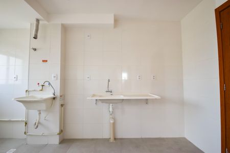 Apartamento à venda com 44m², 2 quartos e sem vagaCozinha e Área de Serviço