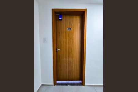 Apartamento à venda com 44m², 2 quartos e sem vagaLockbox