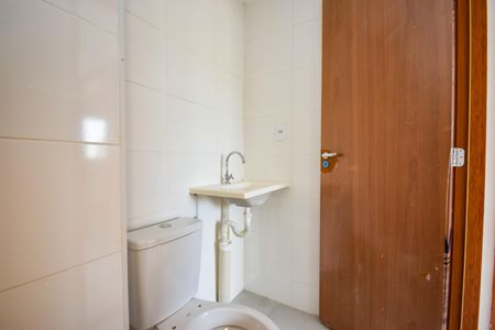 Apartamento à venda com 44m², 2 quartos e sem vagaBanheiro