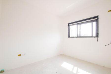 Casa de condomínio à venda com 68m², 2 quartos e 2 vagasSuíte 2