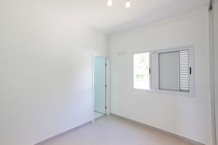 Casa de condomínio para alugar com 310m², 4 quartos e 3 vagasSuíte 3