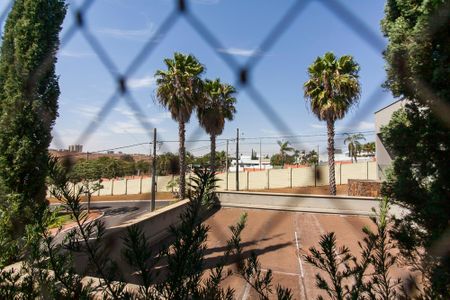 Casa de condomínio para alugar com 310m², 4 quartos e 3 vagasVista da Suíte 2