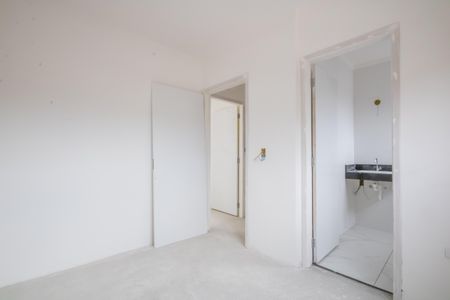 Casa de condomínio à venda com 67m², 2 quartos e 2 vagasSuíte 2