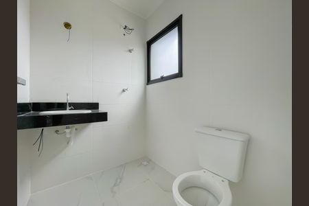 Casa de condomínio à venda com 67m², 2 quartos e 2 vagas Casa de condomínio à venda com 67m², 2 quartos e 2 vagasBanheiro da Suíte 2