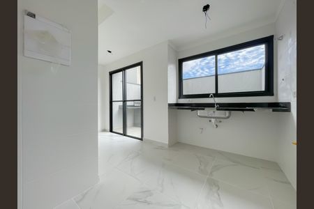 Casa de condomínio à venda com 68m², 2 quartos e 2 vagasCozinha