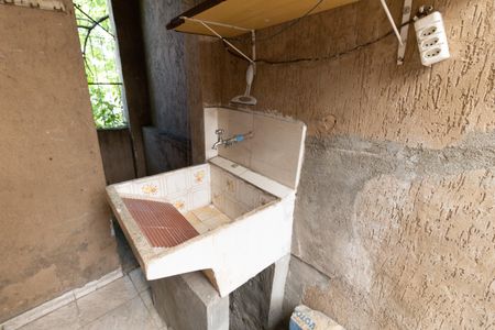 Casa para alugar com 60m², 2 quartos e sem vagaLavanderia 