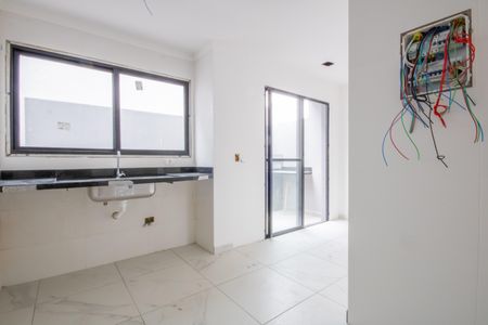 Casa de condomínio à venda com 67m², 2 quartos e 2 vagasCozinha