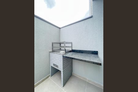 Casa de condomínio à venda com 68m², 2 quartos e 2 vagasVaranda Gourmet