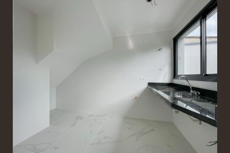 Casa de condomínio à venda com 68m², 2 quartos e 2 vagasCozinha