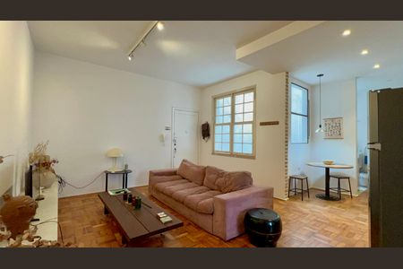 Apartamento para alugar com 88m², 1 quarto e sem vagaSala