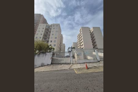 Apartamento para alugar com 56m², 2 quartos e 1 vagaFachada e portaria