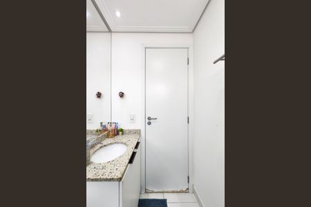 Apartamento à venda com 54m², 2 quartos e 1 vaga Apartamento à venda com 54m², 2 quartos e 1 vagaBanheiro Social