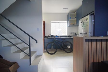 Sala de casa de condomínio à venda com 2 quartos, 60m² em Santo Afonso, Novo Hamburgo