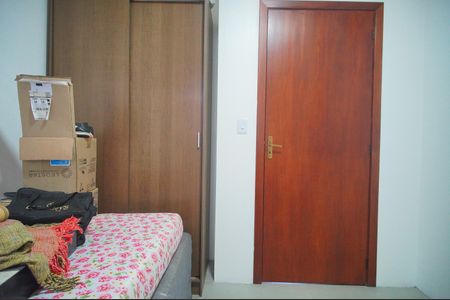 Casa de condomínio à venda com 60m², 2 quartos e 2 vagasQuarto 2