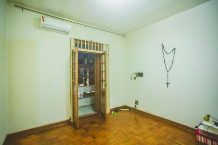 Casa à venda com 200m², 3 quartos e 2 vagasQuarto 2