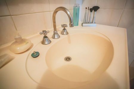 Casa à venda com 200m², 3 quartos e 2 vagasBanheiro