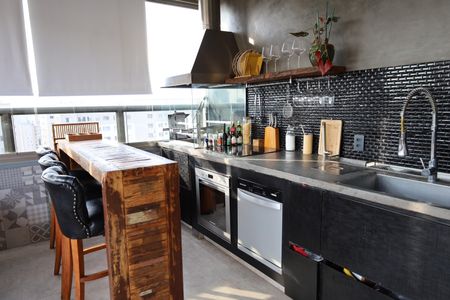 Apartamento à venda com 140m², 2 quartos e 2 vagasÁrea Externa