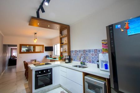 Casa à venda com 250m², 3 quartos e 4 vagasCozinha