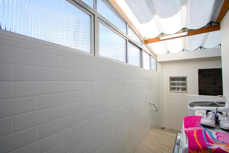 Casa à venda com 250m², 3 quartos e 4 vagasÁrea de serviço